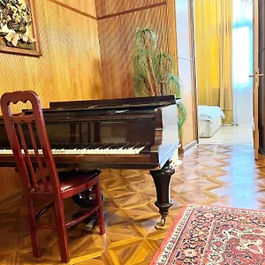 Town Center Rustaveli Тбилиси